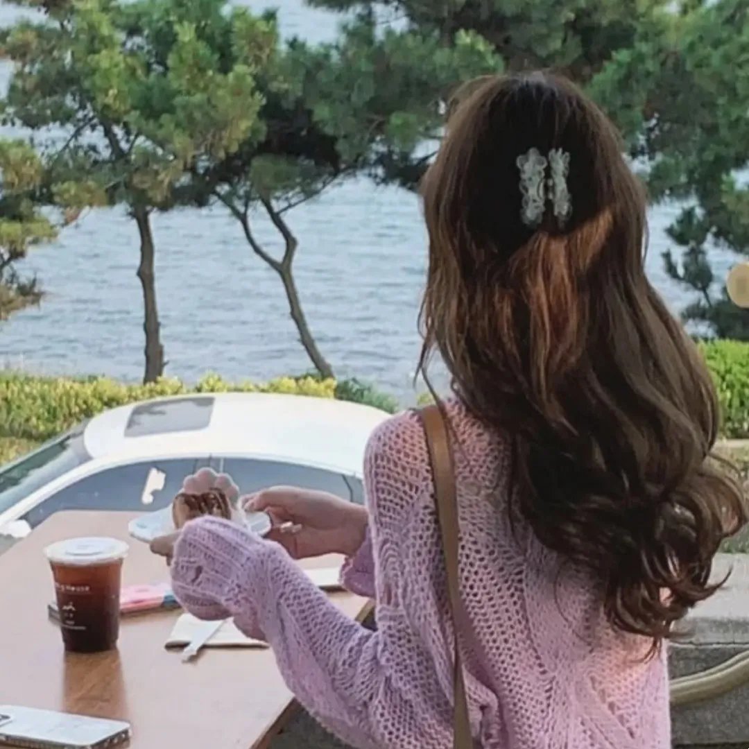 颤栗黑影